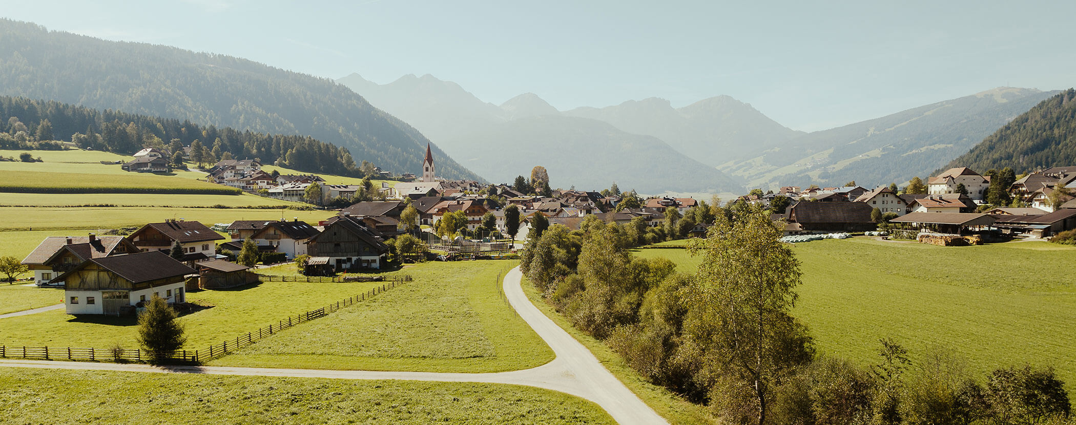 Valdaora in estate - formato orizzontale - Obermairhof a Valdaora