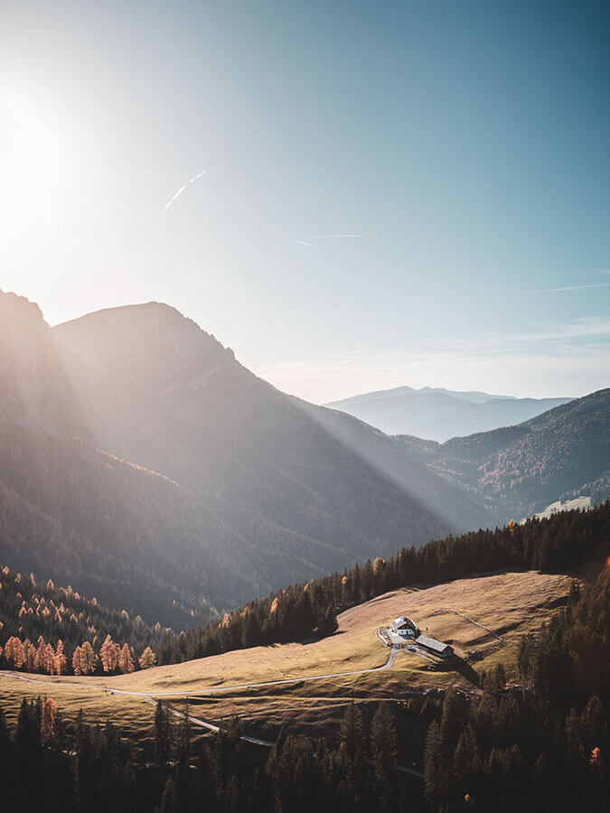 Escursione in autunno - vista dall'alto - Obermairhof a Valdaora
