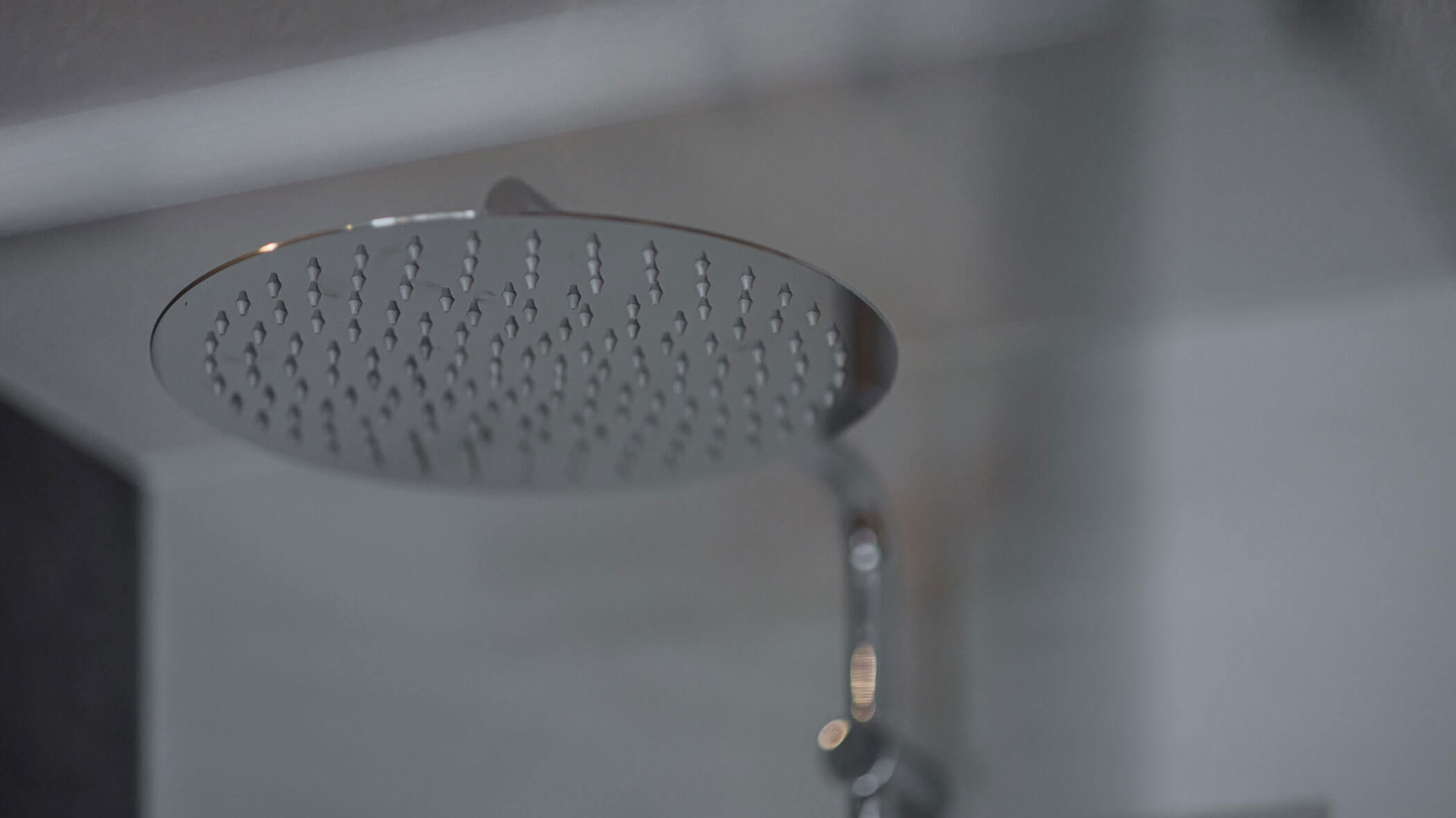 Holiday apartment - detail of shower head - Obermairhof in Valdaora